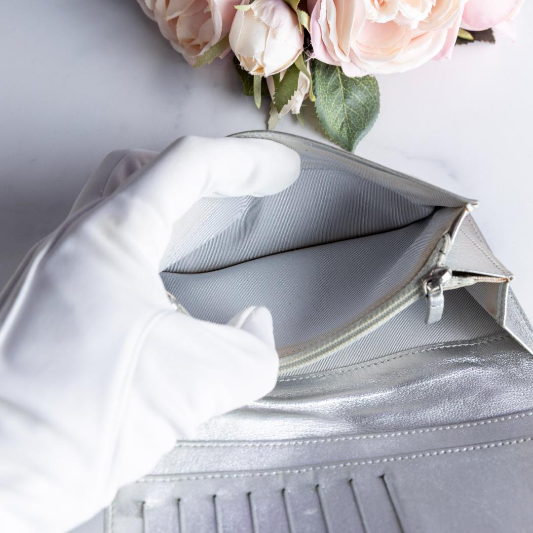 CHANEL マトラッセ ラムスキン 二つ折り長財布 財布 シルバー