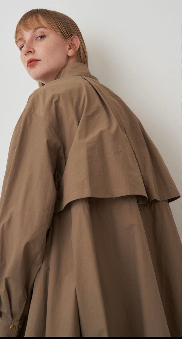 【新品未使用】ELENDEEK エレンディークライトレイヤードコート