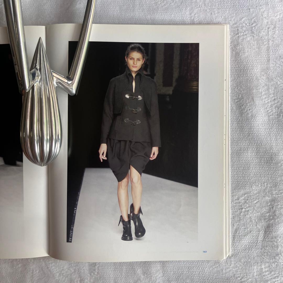 ©︎2005 hussein chalayan archive book