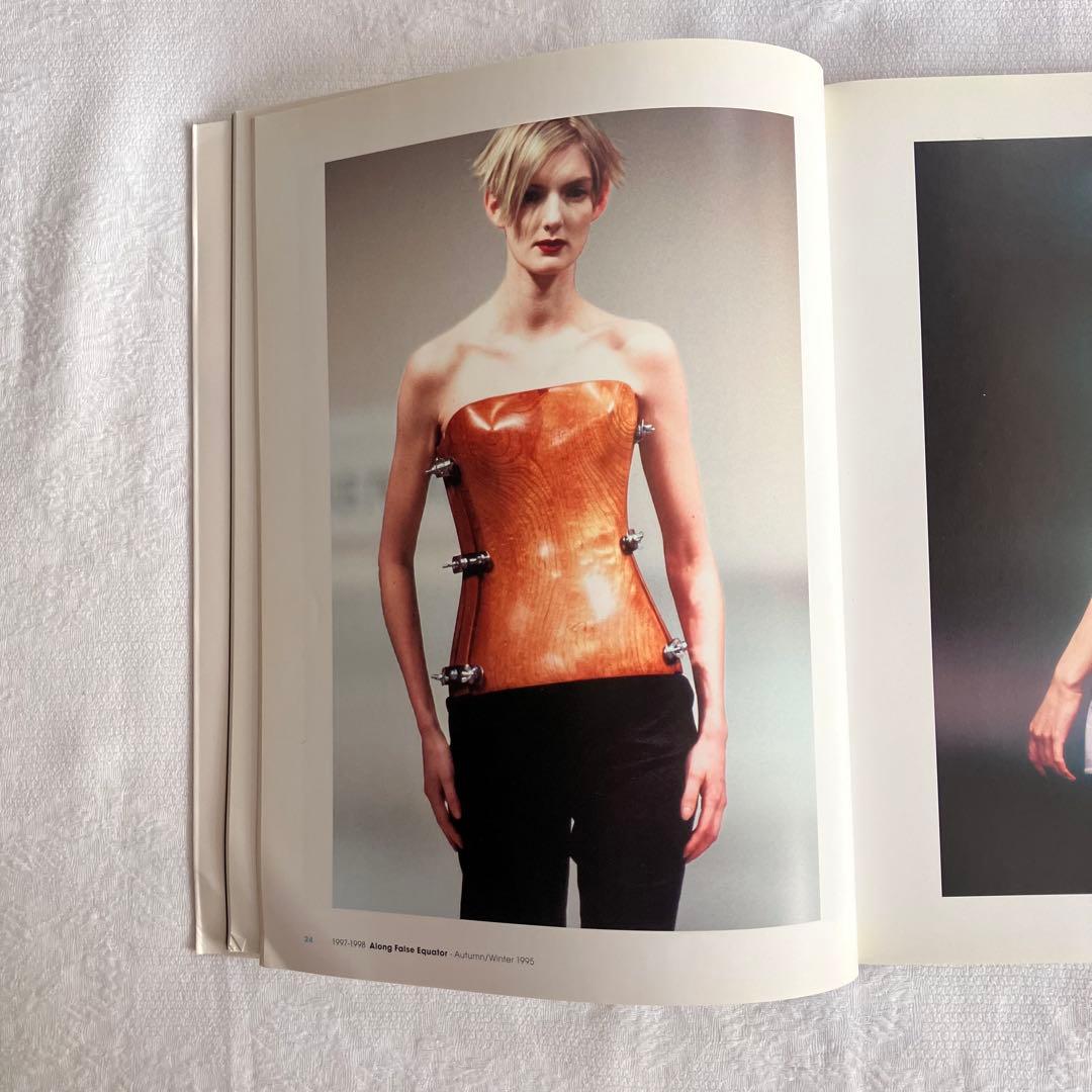 ©︎2005 hussein chalayan archive book