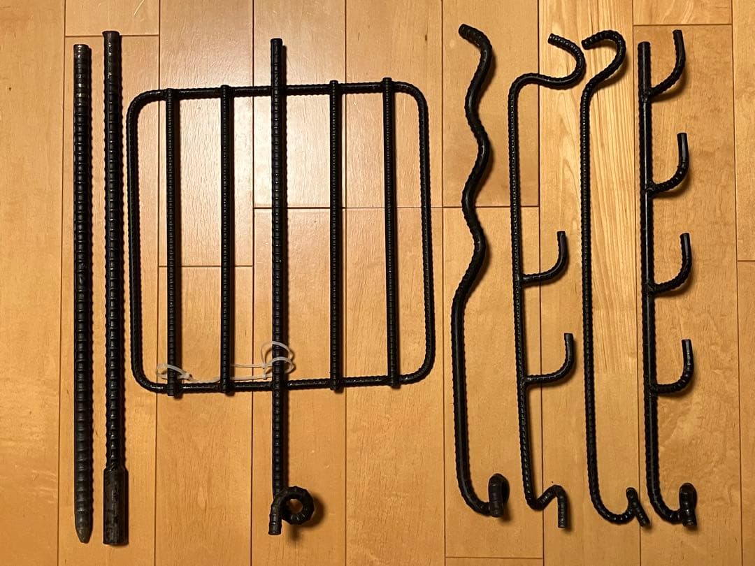 焚き火ハンガー ２分割支柱+アーム4+グリルハンガー 耐熱 焚き火 五徳