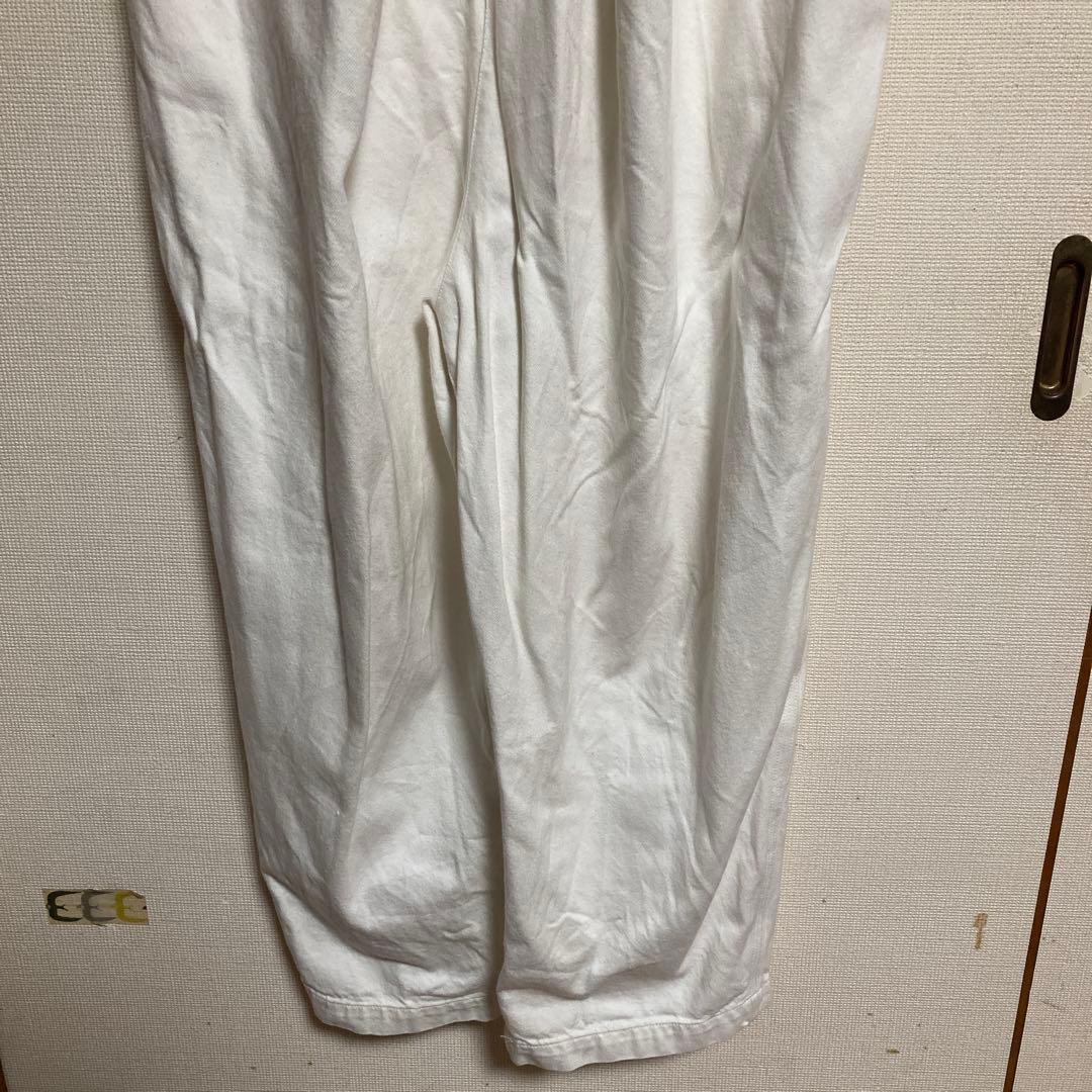 ネストローブ　フロントホックサロペット　白