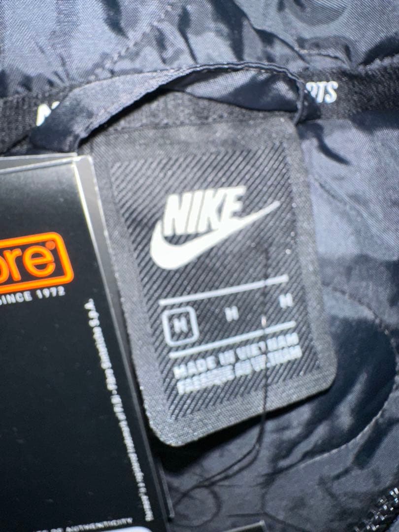 【未使用】NIKE ナイキ キルティングロングコート　Mサイズ