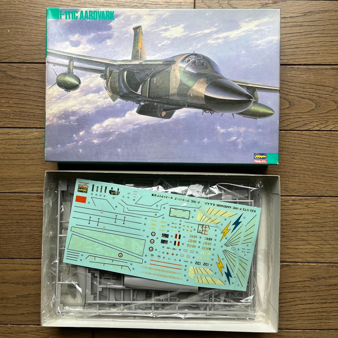 アメリカ軍機4機及びオーストラリア軍F111Cプラモデル