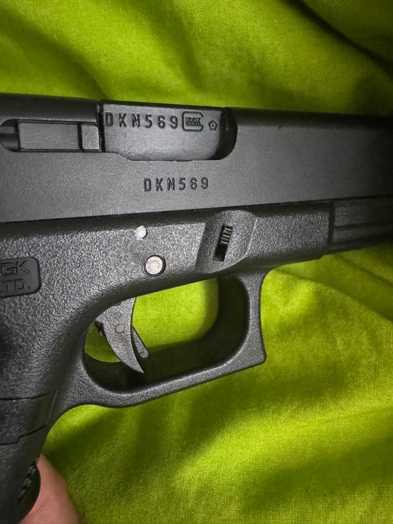 東京マルイ　Glock 17 ガスガン ブローバック