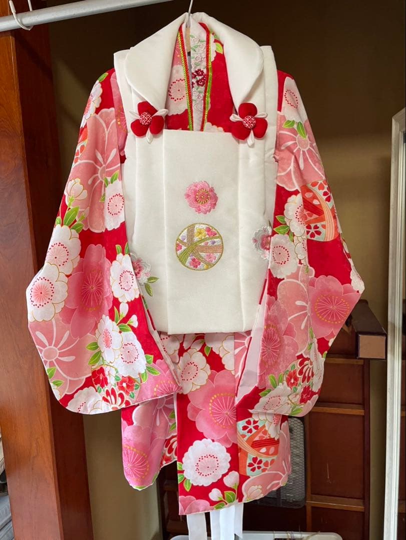 七五三 ３歳女の子　着物(赤系) ✳︎箱あり