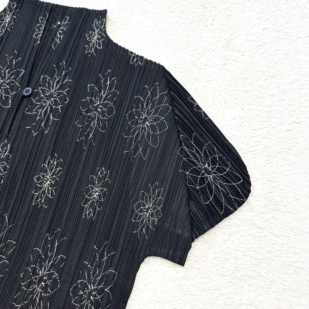 美品 PLEATS PLEASE 花柄 刺繍 ハイネック カットソー 黒 3