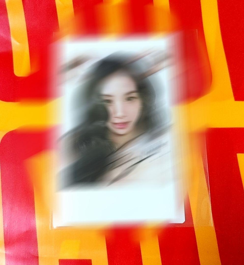 TWICE〜チェヨン 直筆サイン入り チェキ #TWICE5