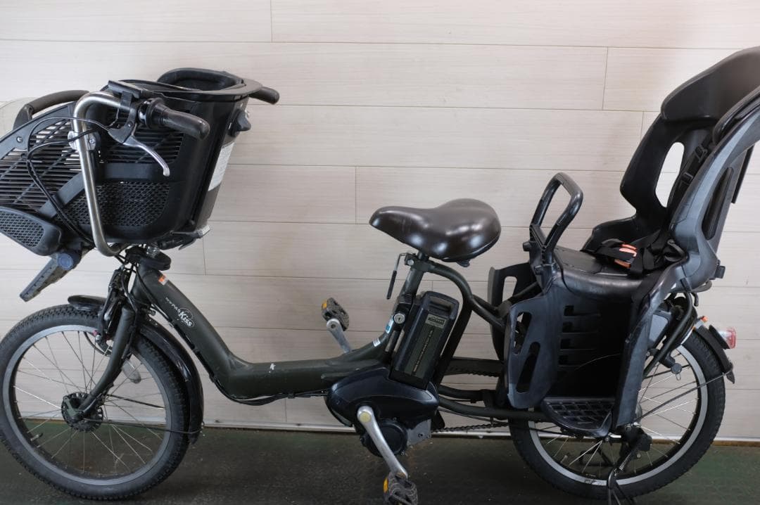 Emiko )ヤマハPAS　KISS 20インチ 3段変8.7Ah充電器有