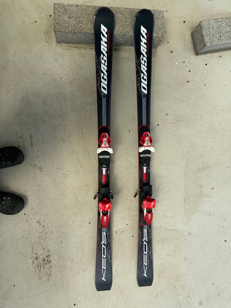 OGASAKA KEO'S AX 155 スキー板 黒 赤
