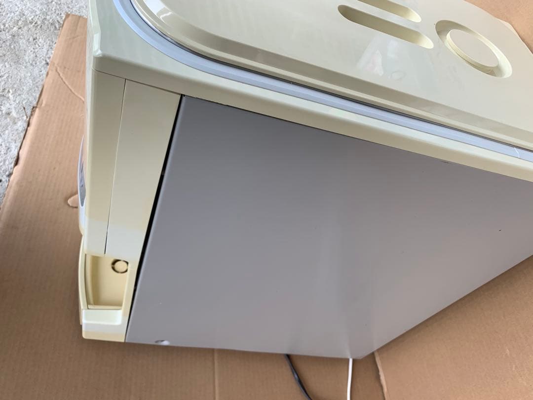 日立 冷水器 RW-128B型 100V