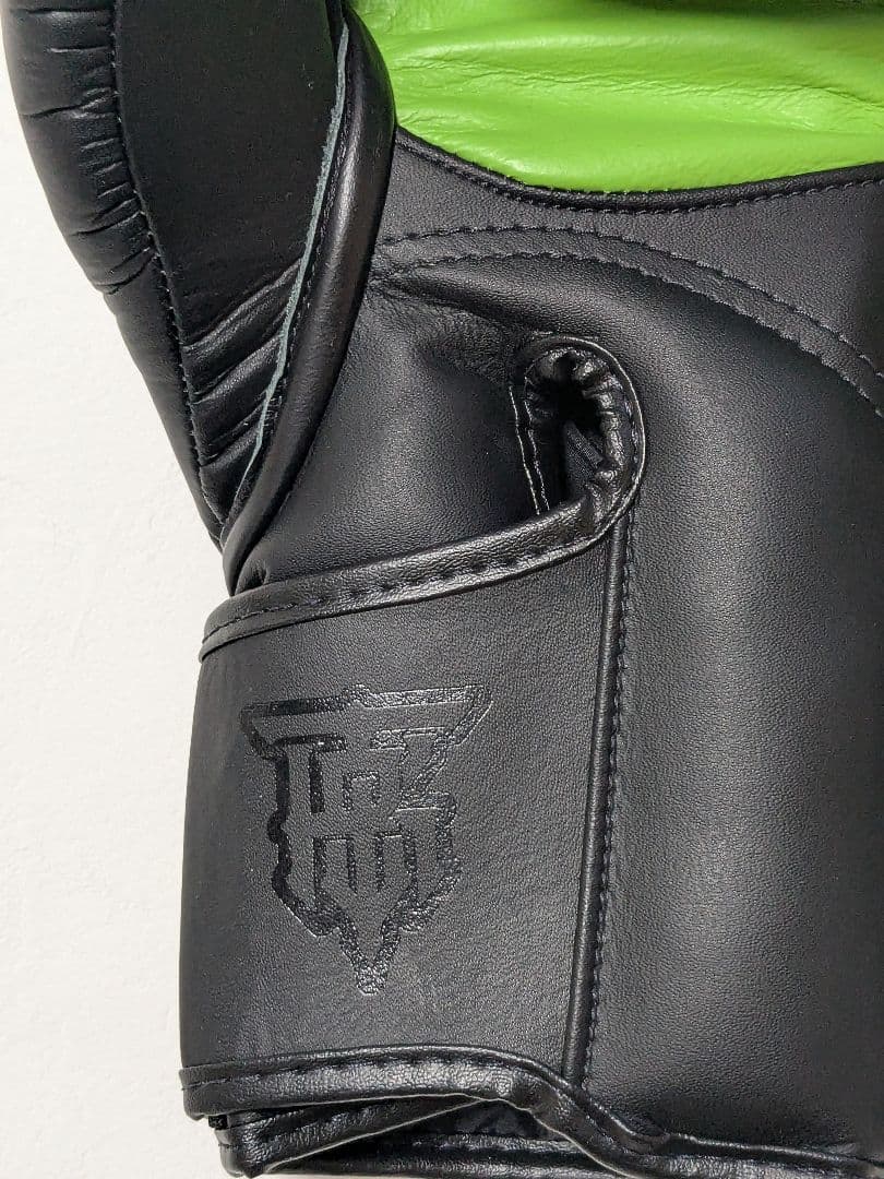 未使用TOPKING8ozボクシンググローブ本皮/スキンテック　ライム/黒