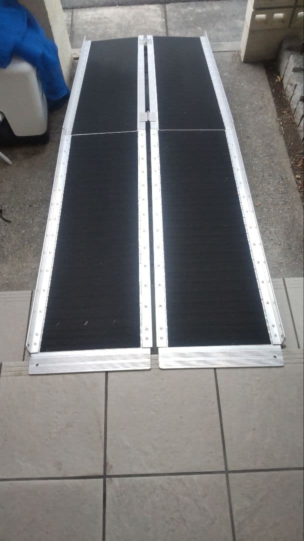 T*t様 段差解消スロープ アルミ製折りたたみ式