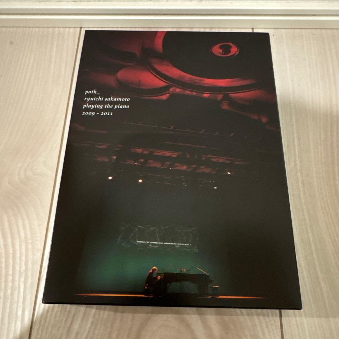 坂本龍一/path_ryuichi sakamoto playing the …