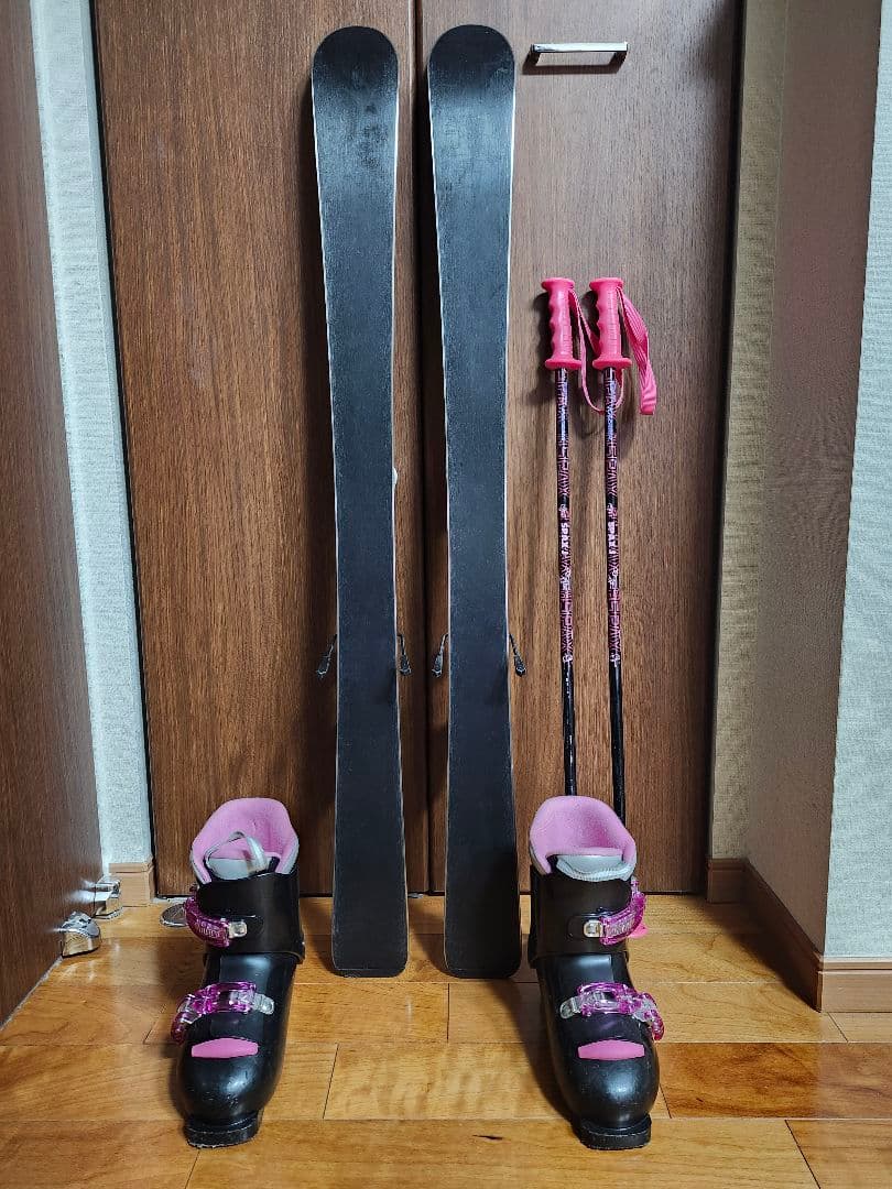 子供用 スキー板110cm　金具　ブーツ　ストック　4点セット