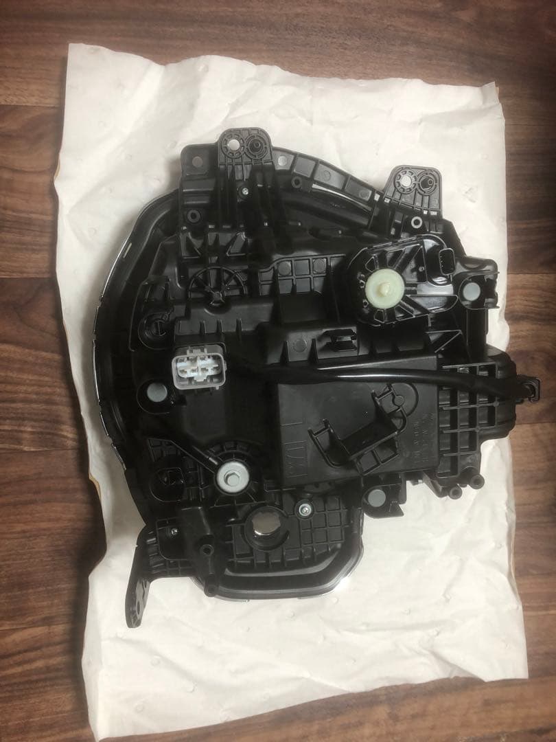 スズキ ハスラー MR92S LEDヘッドライト 左 ICHIKOH1985