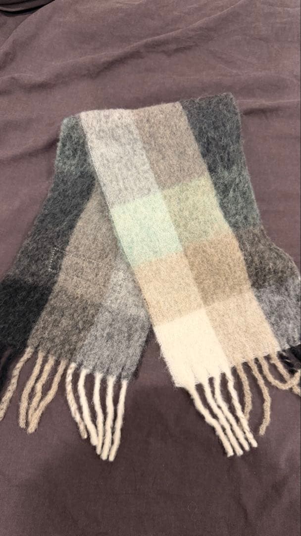 雪*様 Acne Studios MOHAIR CHECKED SCARF マフ