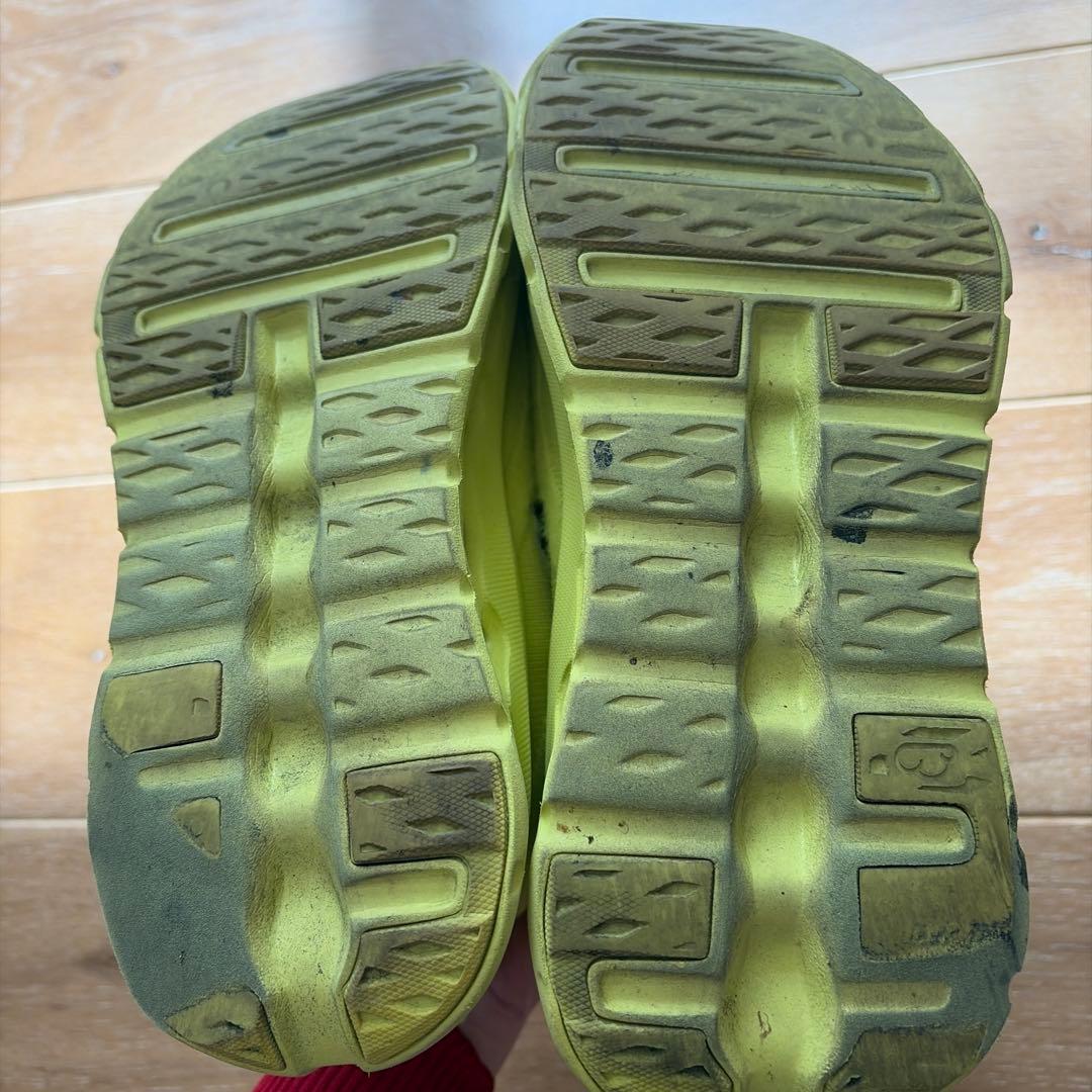 ロエベ　オン　コラボシューズ