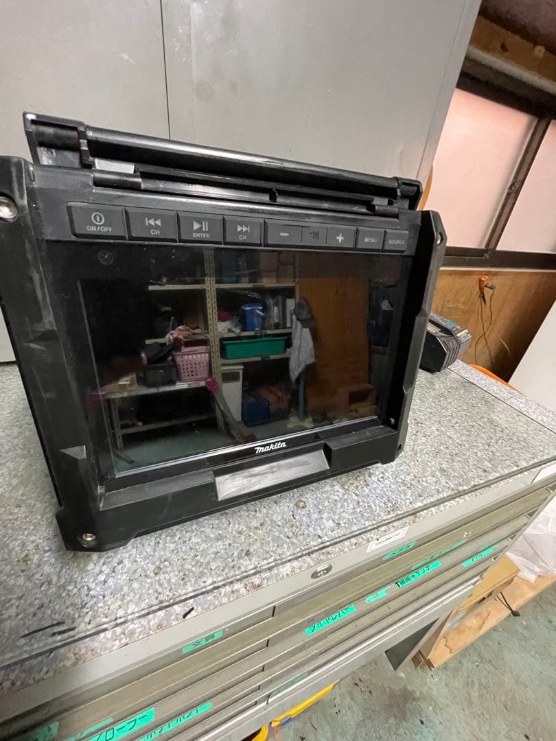 Makita ポータブルテレビ Bluetooth対応TV100