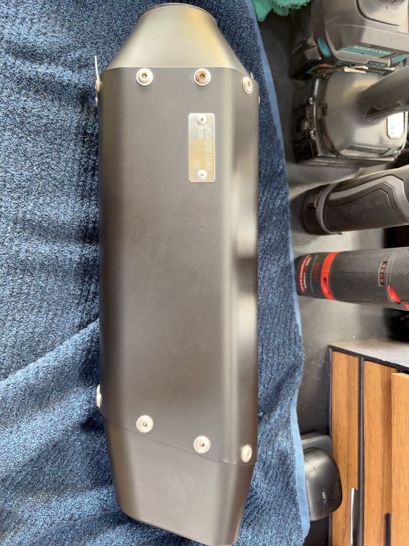 CBR400R TRICK STAR スリップオンマフラー IKAZUCHI