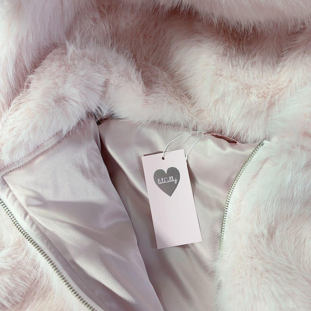 雪*音様 lilLilly リルリリー ピンクうさぎ フェイクファーパーカー コ