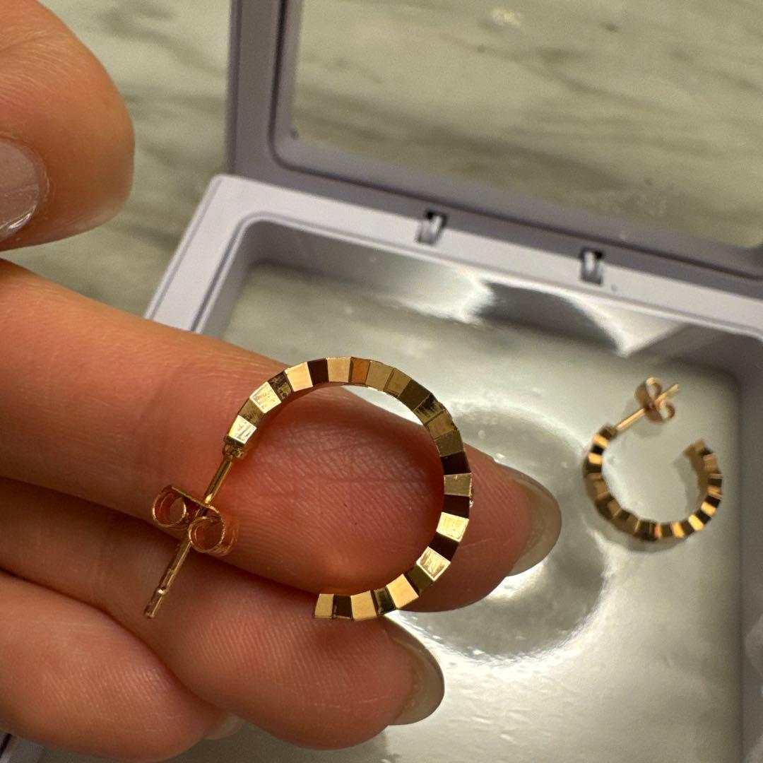 ゴールドピアス