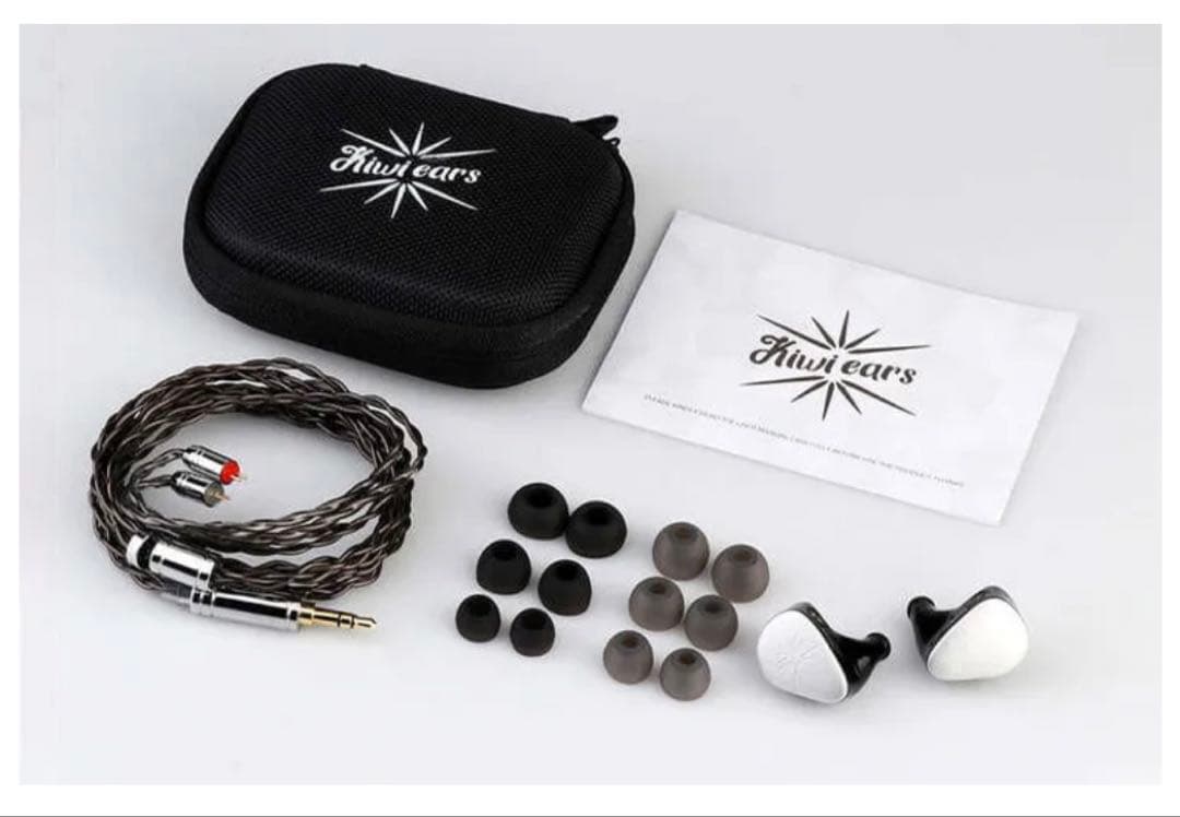 Kiwi Ears Quintetハイブリッド型 ハイエンドイヤホン