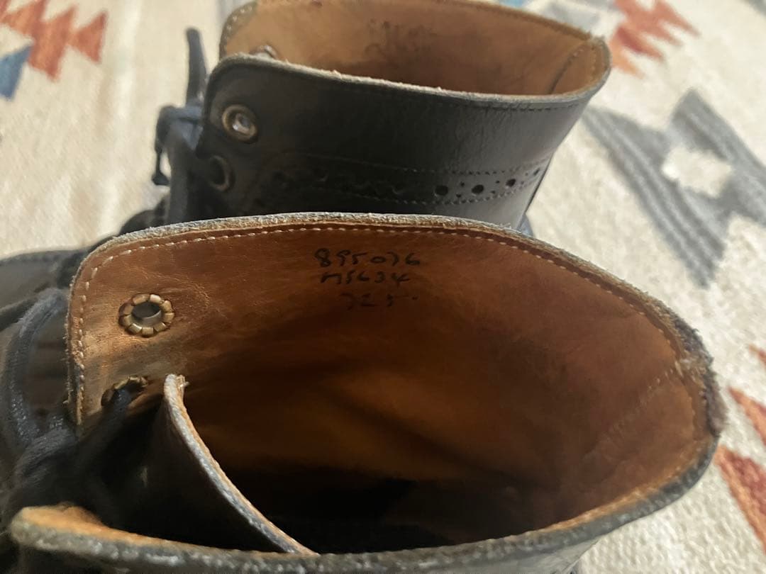 Tricker's ブーツ