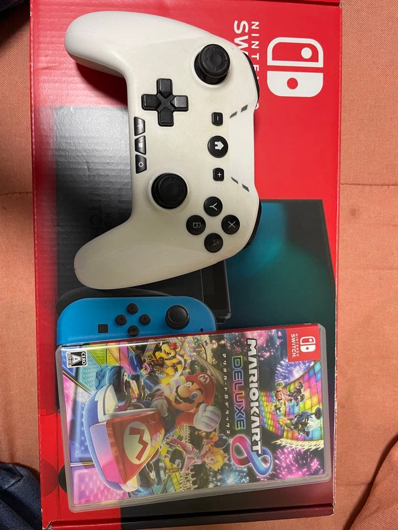 Nintendo Switch ホワイト + マリオカート8 デラックス