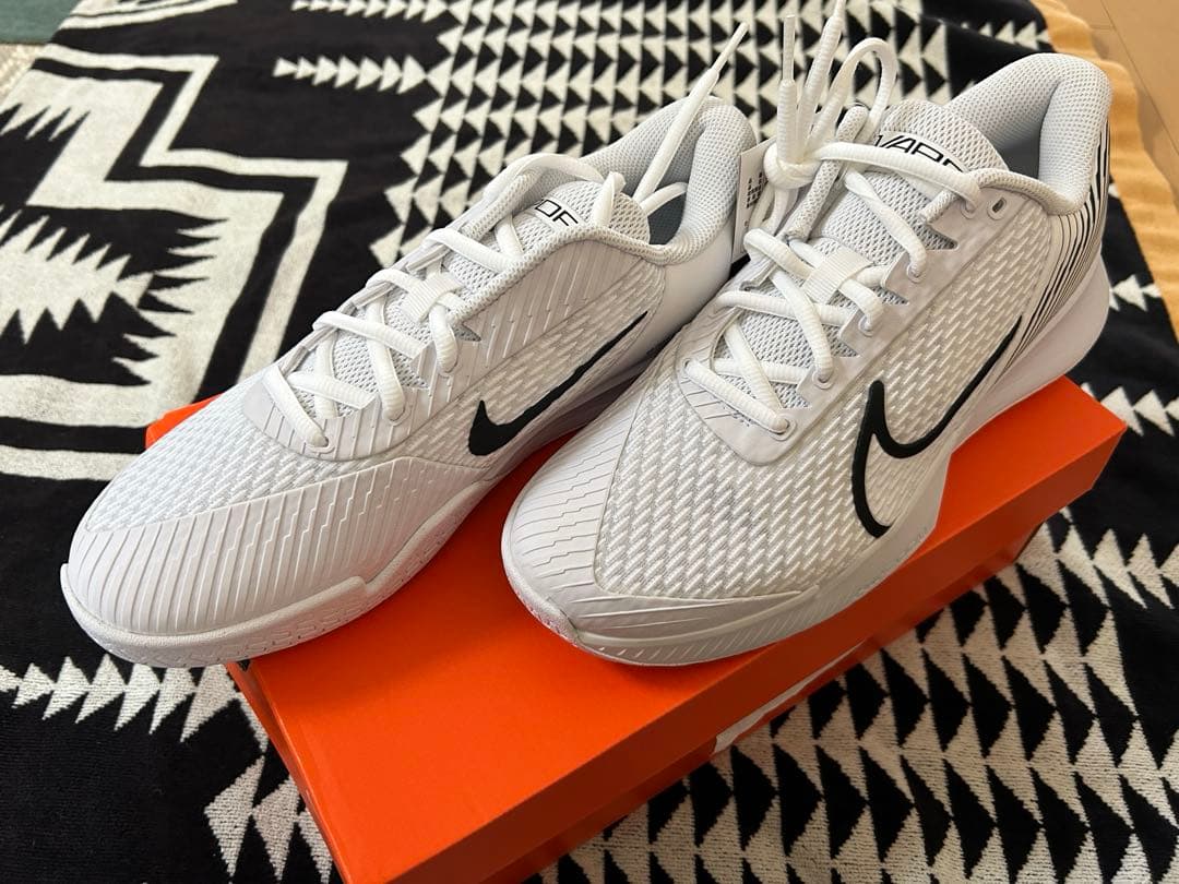 Nike ナイキ　テニスシューズ