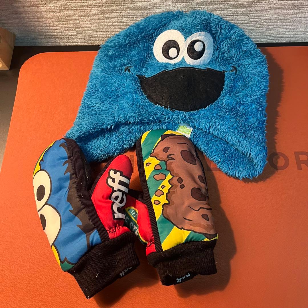 3点セット！キッズ　neff セサミストリート