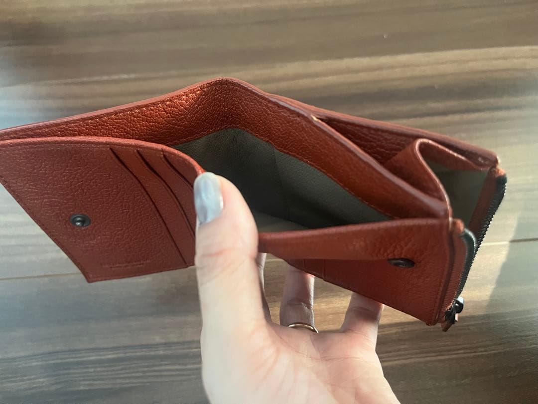 ボッテガ　アイボリー レザー 二つ折り財布