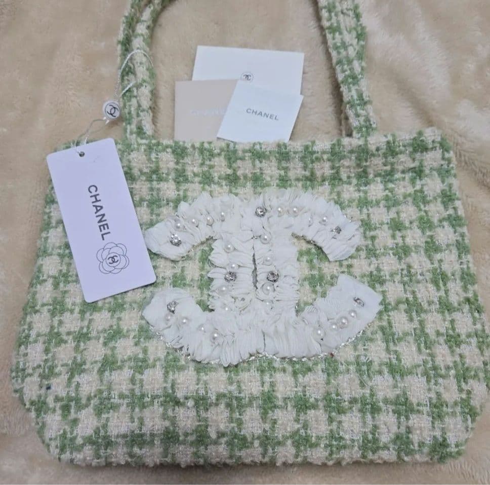 新品希少CHANEL ノベルティ トートバッグ ツイード グリーン ビッグココ