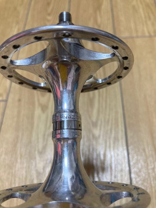 再値下げ！激レア　カンパニョーロ ラージハブ 100mm 36H NJS認定