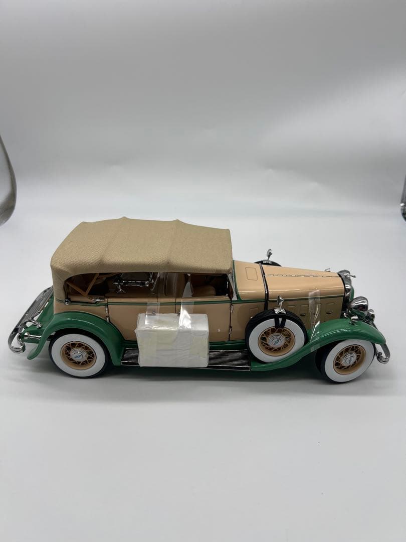 No320ミニカー1/18 Ford Lincoln KB Top Up