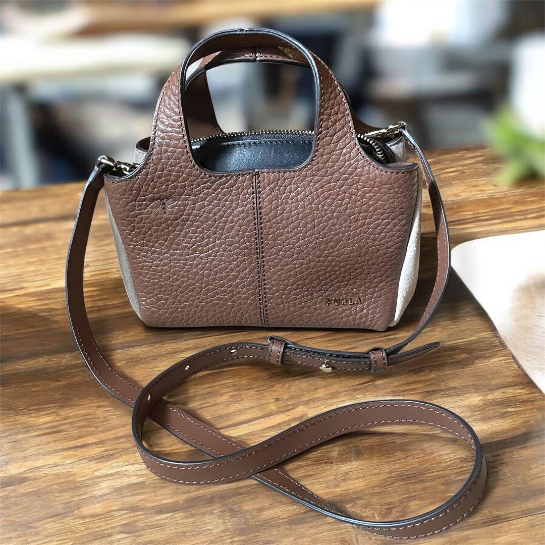 ☆FURLA☆ フルラ　ELSA Mini 2wayトート プラリネ/アース