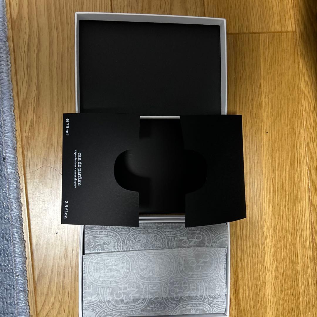 ディプティックオードパルファン　フルール　ドゥ　ポー箱・袋付き