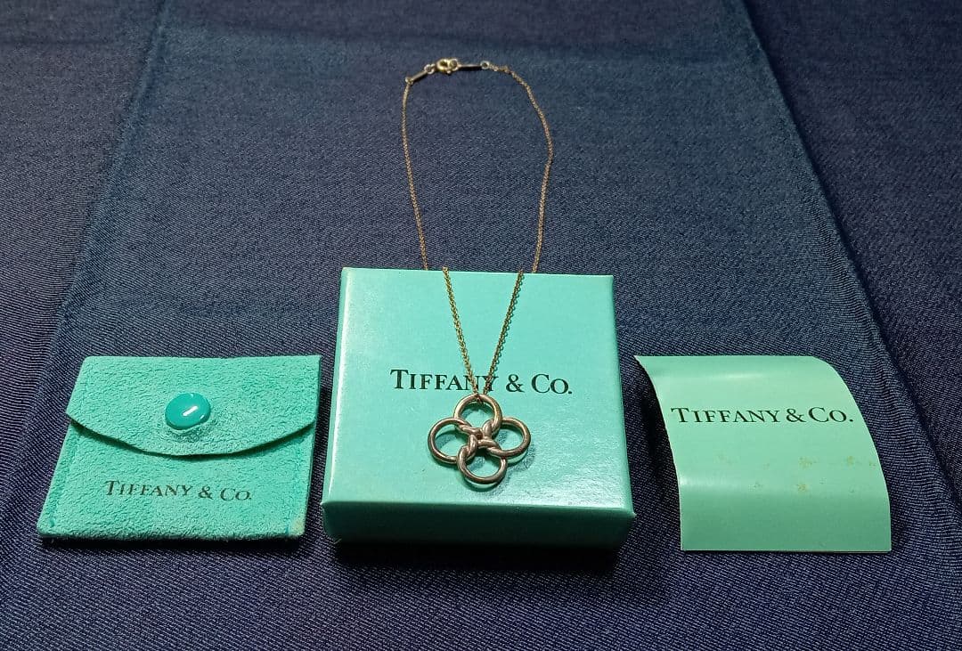 Tiffanyクアドロフォリオ シルバー ネックレスペンダント　クローバー
