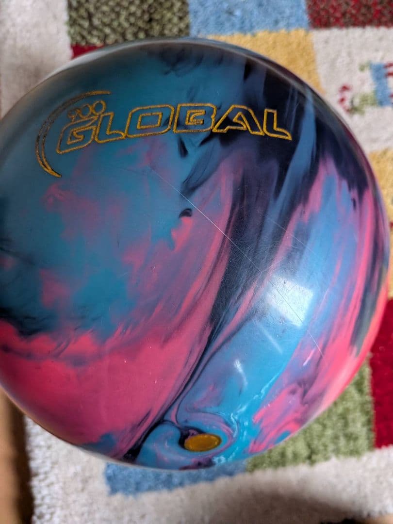 GLOBAL REALITY GRT ボウリングボール　15ポンド