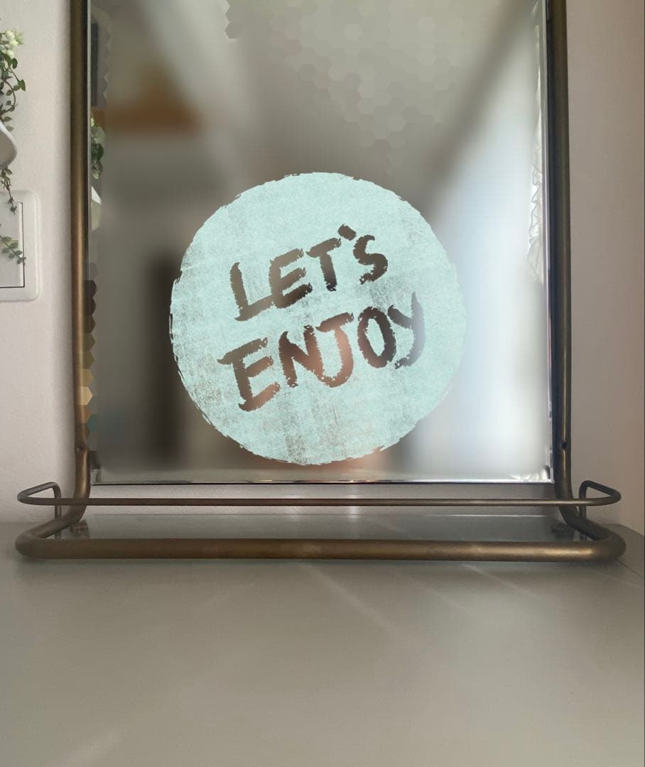 【新品】壁掛け鏡　収納棚付き　アイアン　アンティーク調鏡　ウォールミラー