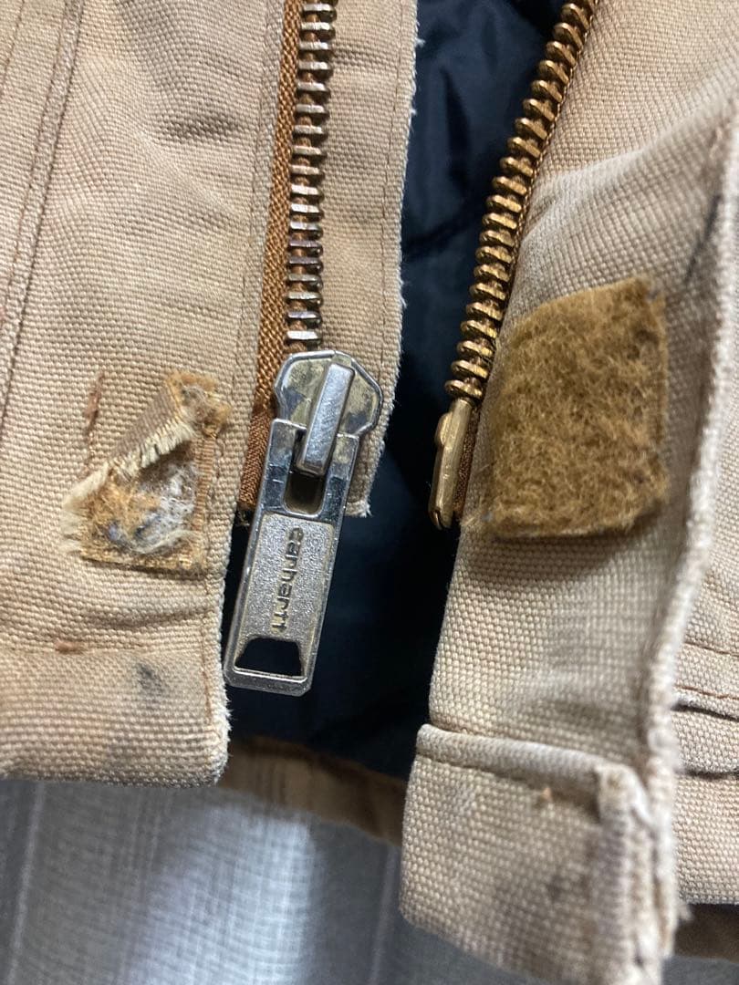 a*様 カーハートトラディショナルジャケット短丈 ボロフェード