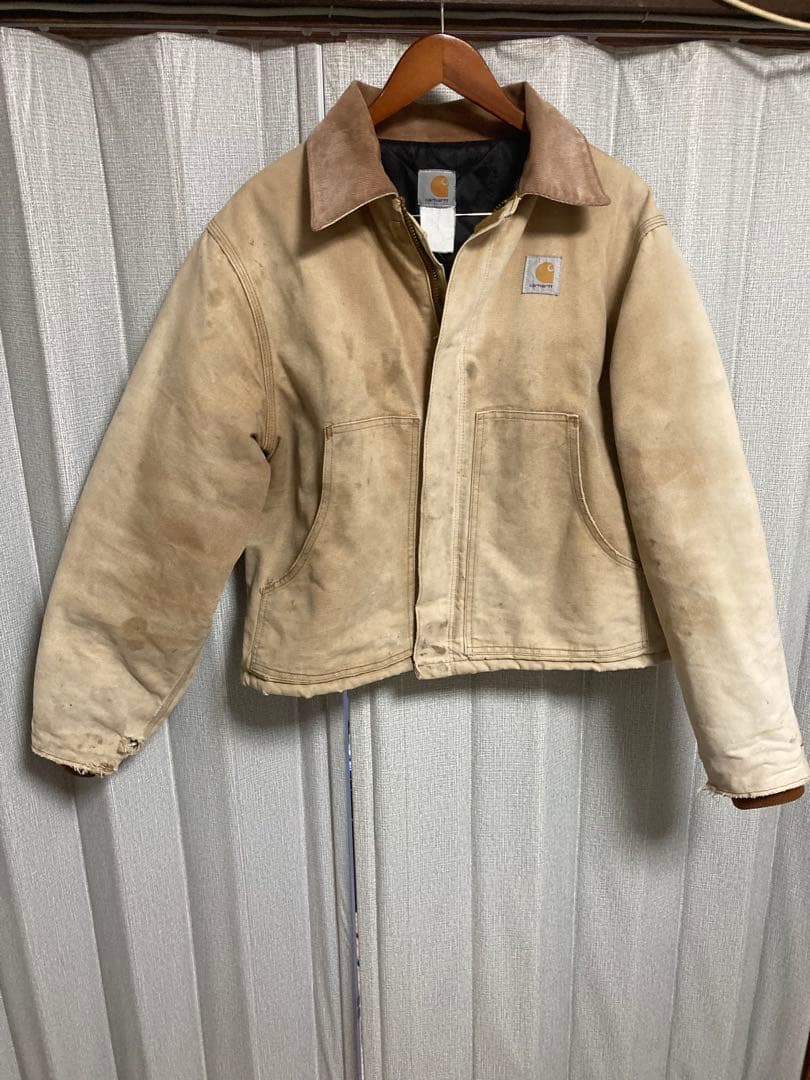 a*様 カーハートトラディショナルジャケット短丈 ボロフェード