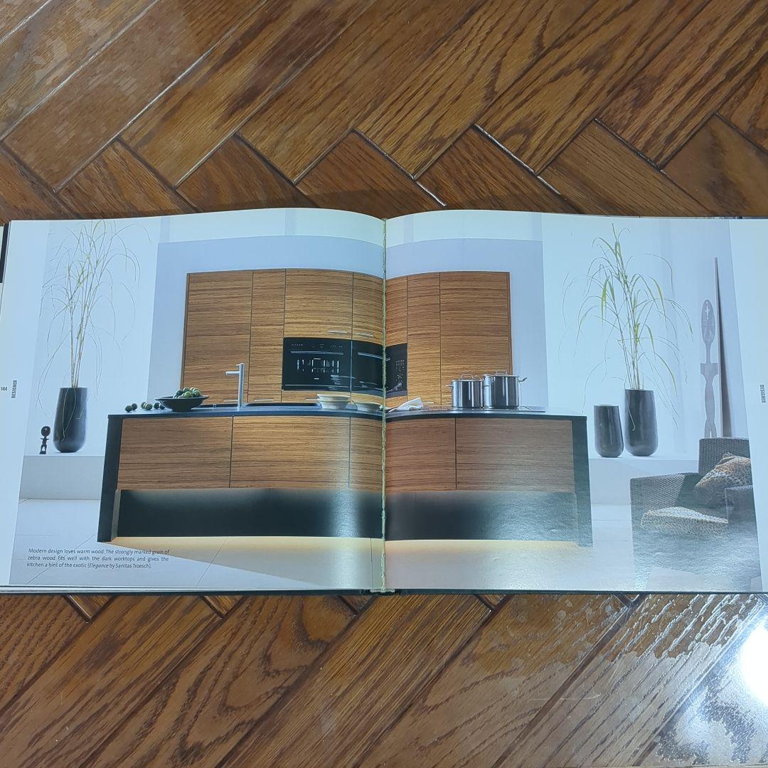 洋書 The Kitchen: History Culture Design