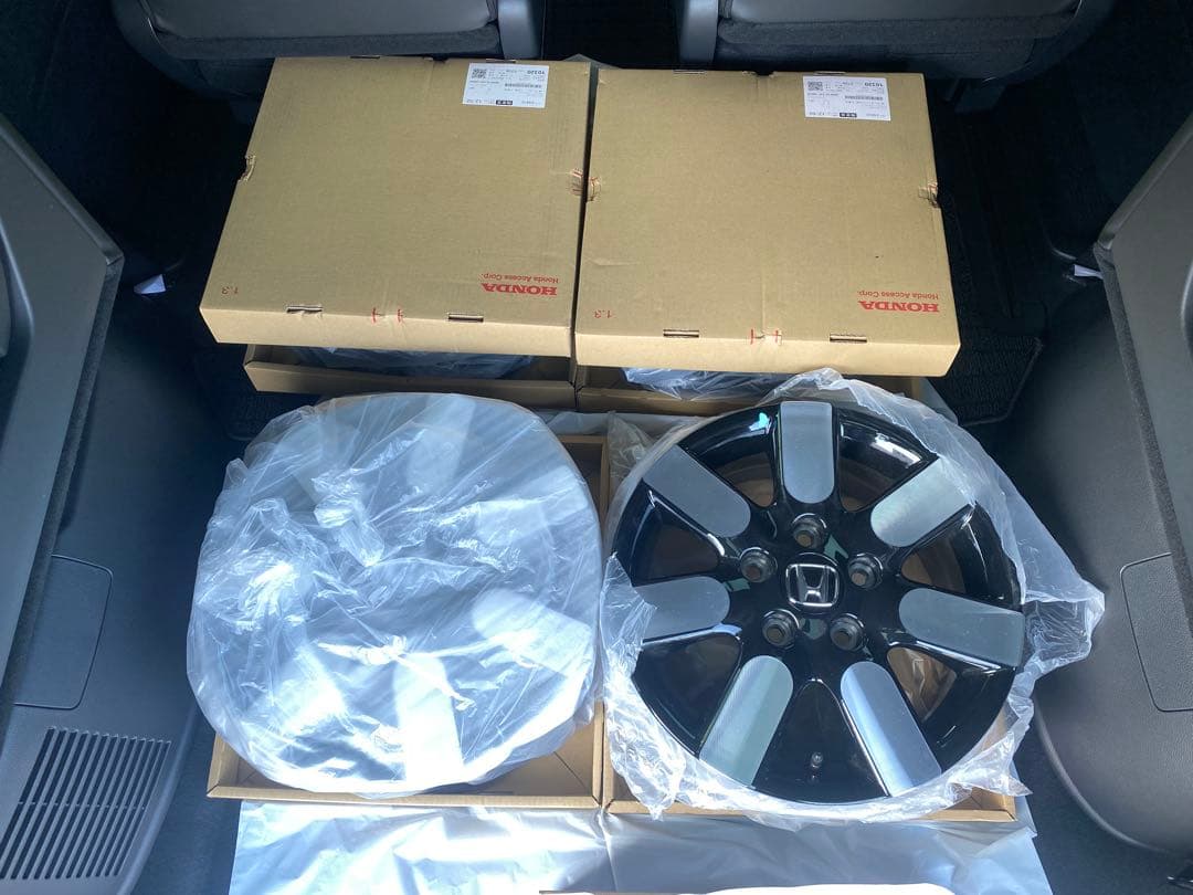 ★新車外し★ホンダ純正 現行フリード 15インチホイール4本セット GT5型