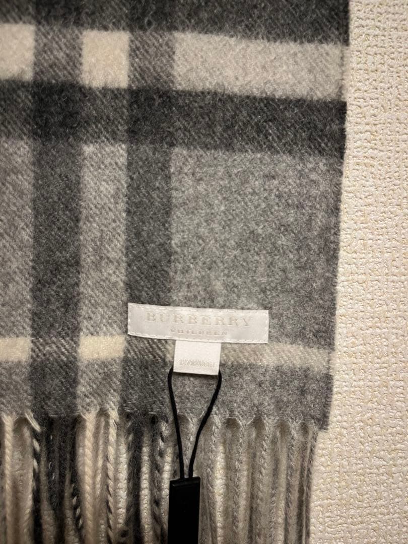 BURBERRY　バーバリー　マフラー　カシミア100％　タグ付き未使用品　小さ