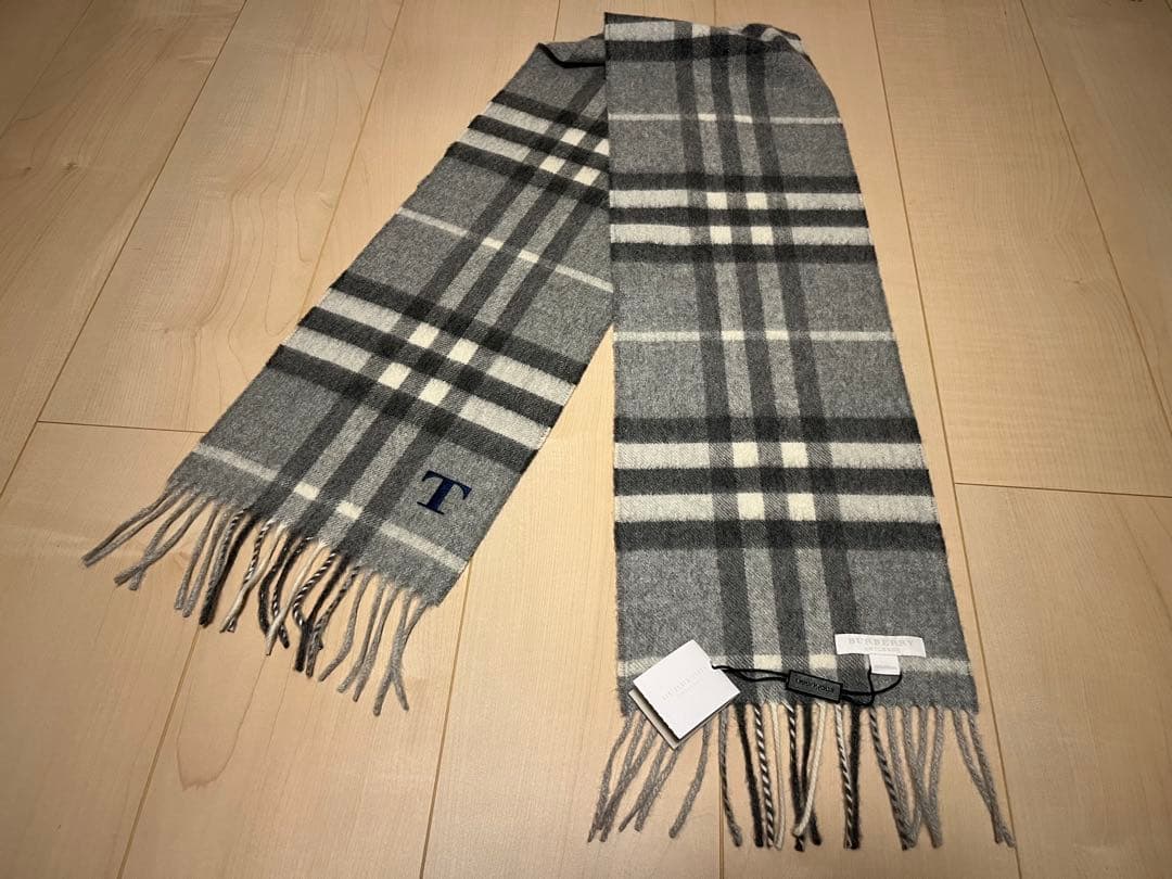 BURBERRY　バーバリー　マフラー　カシミア100％　タグ付き未使用品　小さ