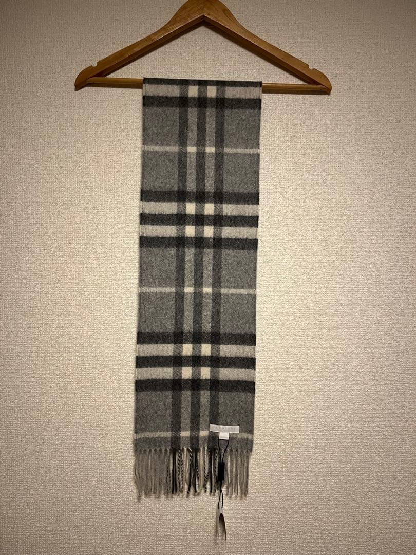 BURBERRY　バーバリー　マフラー　カシミア100％　タグ付き未使用品　小さ