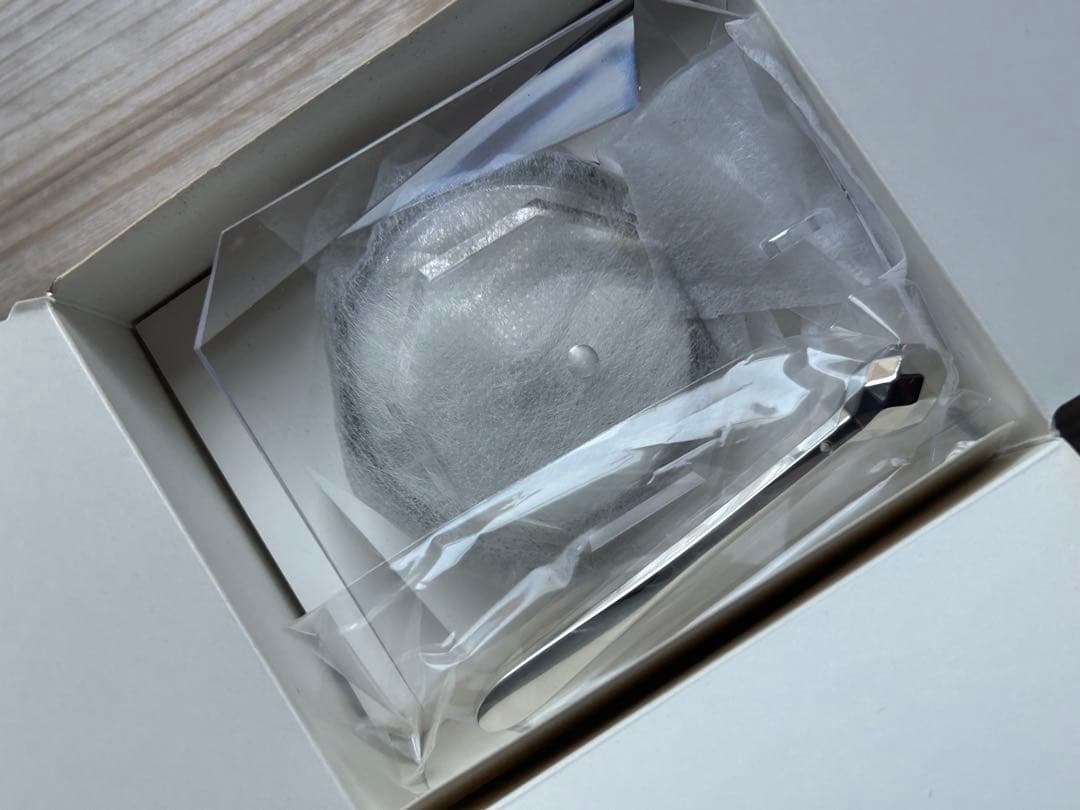 クレドポーボーテ　クレームコントゥールデジューn アイクリーム新品未使用品