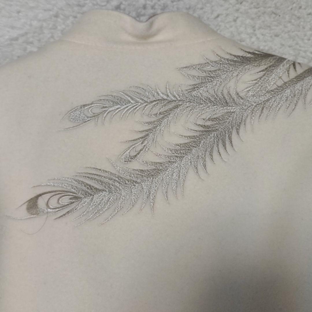 VIVIENNE TAM ヴィヴィアンタム 刺繍入りロングコート　白　サイズ2