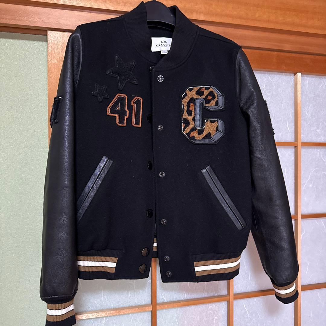 COACH スタジャン ブラック XS